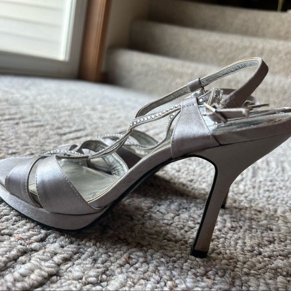 High Heel Bundle Size 7.5 - Picture 5 of 12